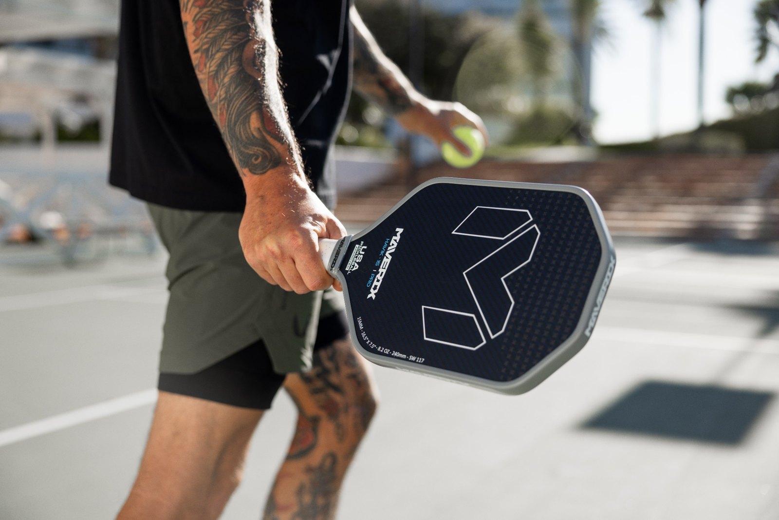 Havik 15 Pro photographed on the pickleball court